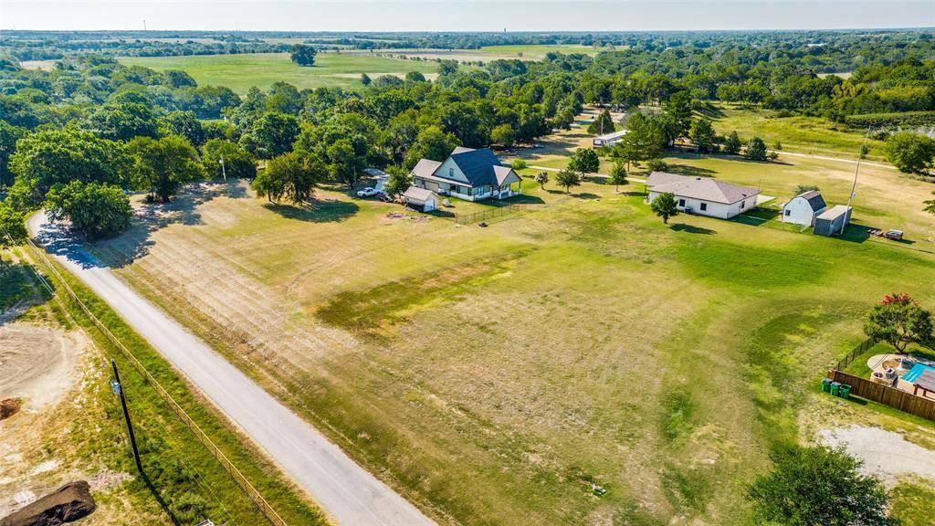 Gunter, TX 75058,TBD 2.20 ACRES Mcconnell Road