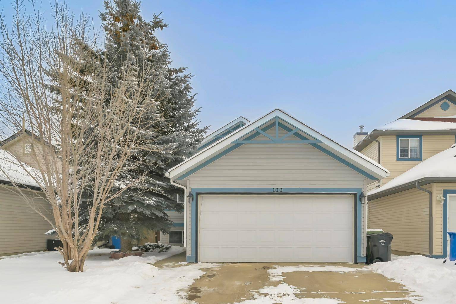 Calgary, AB T2Y 4A3,100 Somerglen Common SW