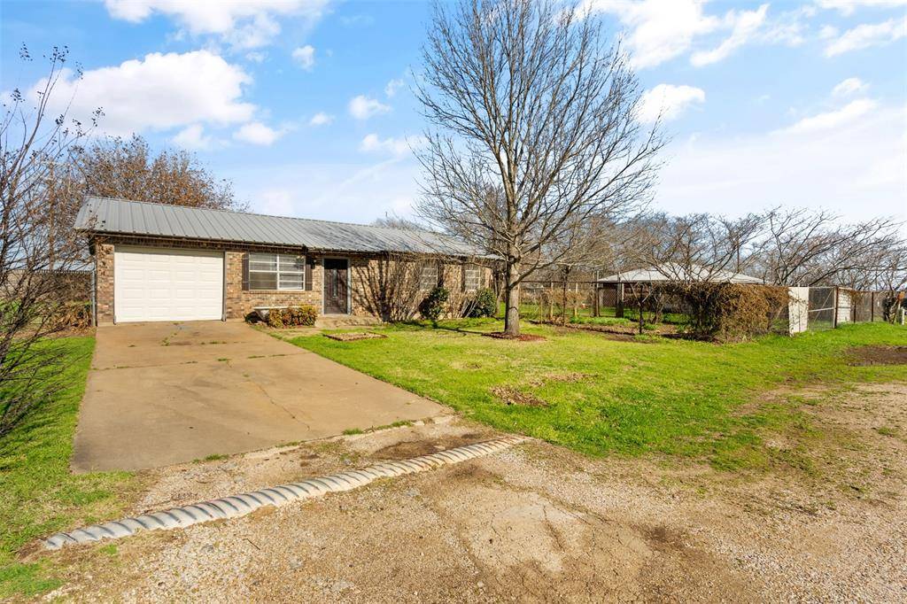 Rio Vista, TX 76093,1028 County Road 1109d