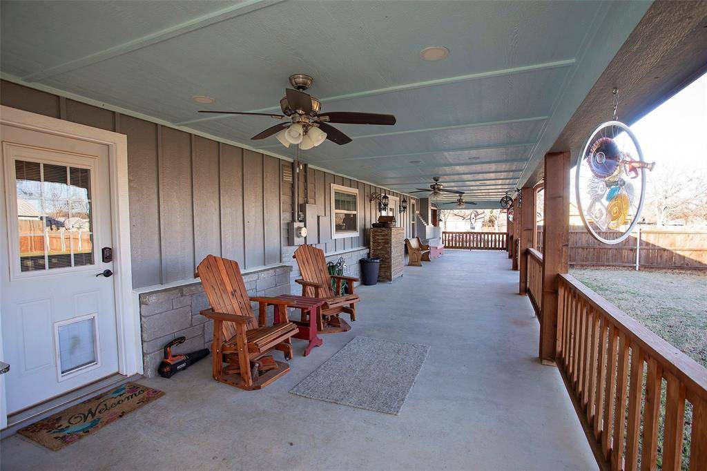 Graham, TX 76450,813 East Street