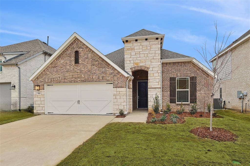 Justin, TX 76247,948 Water Canna Drive