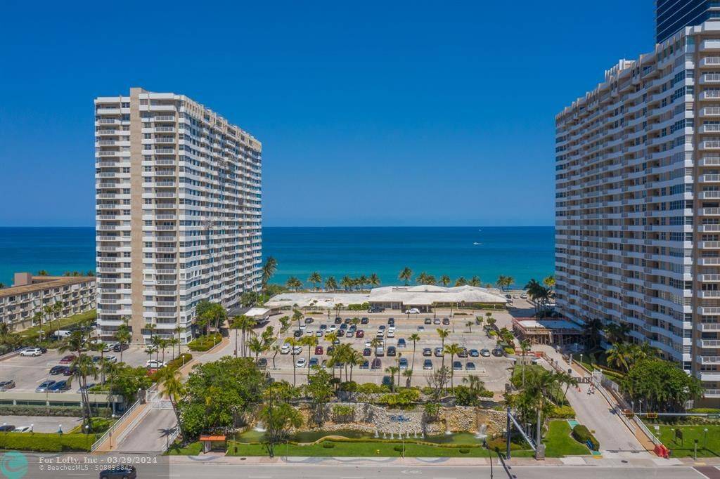 Hallandale Beach, FL 33009,1985 S Ocean Dr  #11L