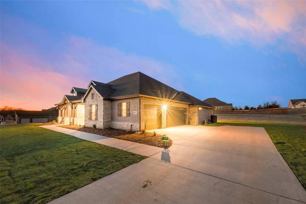 Van Alstyne, TX 75495,3612 Lariat Trail