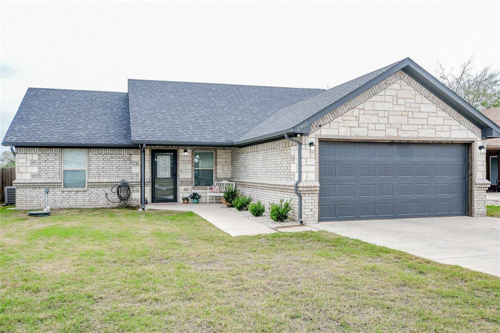 Granbury, TX 76048,2415 Creek Drive