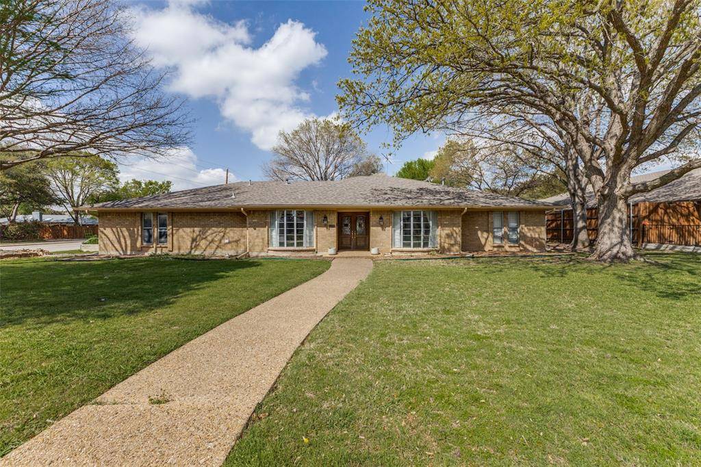 Dallas, TX 75244,4209 Myerwood Lane