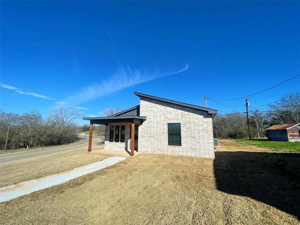 Denison, TX 75021,423 E Monterey Street