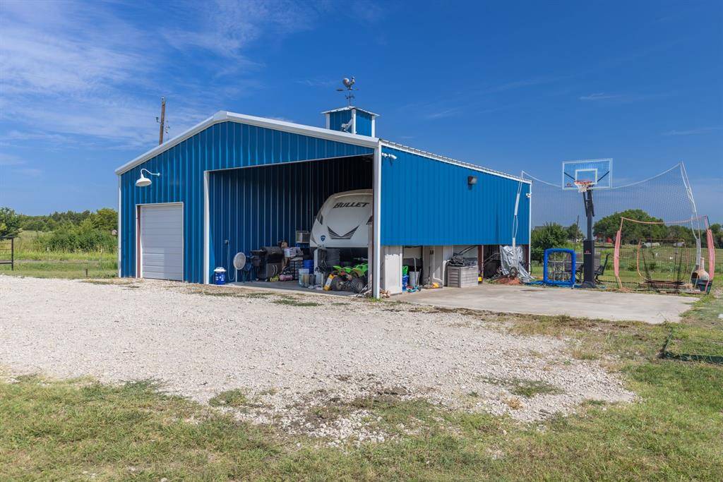 Celeste, TX 75423,4088 County Road 1089