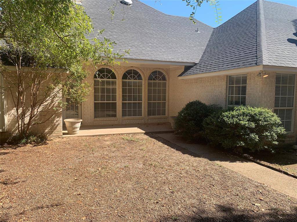 Hudson Oaks, TX 76087,108 Oak Leaf Drive