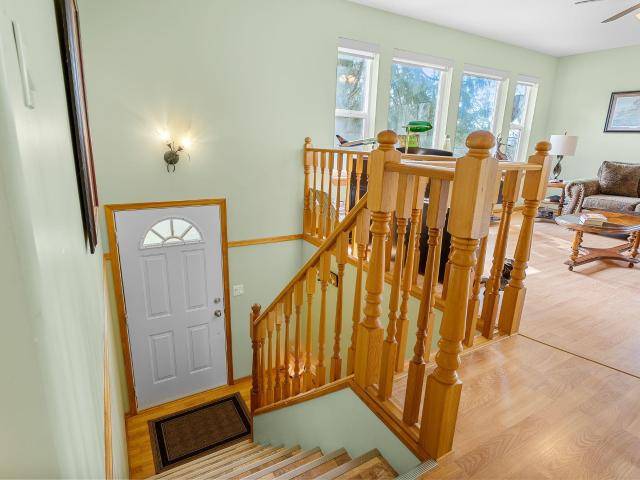 North Shuswap, BC V0E 1M8,7451 ESTATE DRIVE