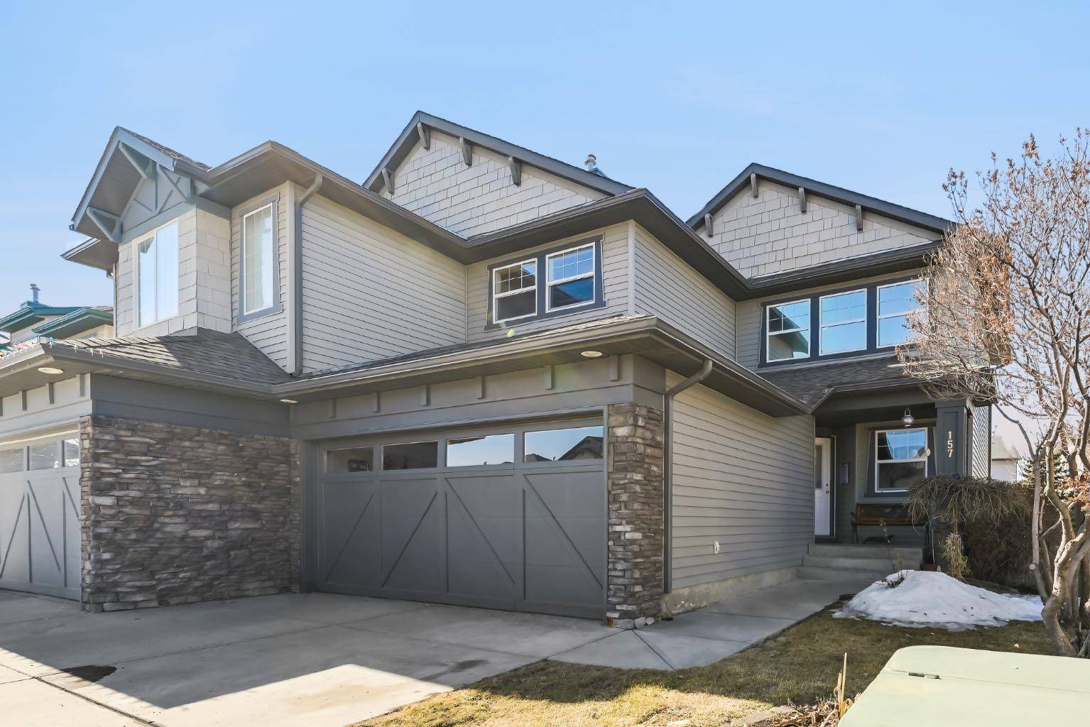 Calgary, AB T3H4W9,157 Cougarstone PL SW