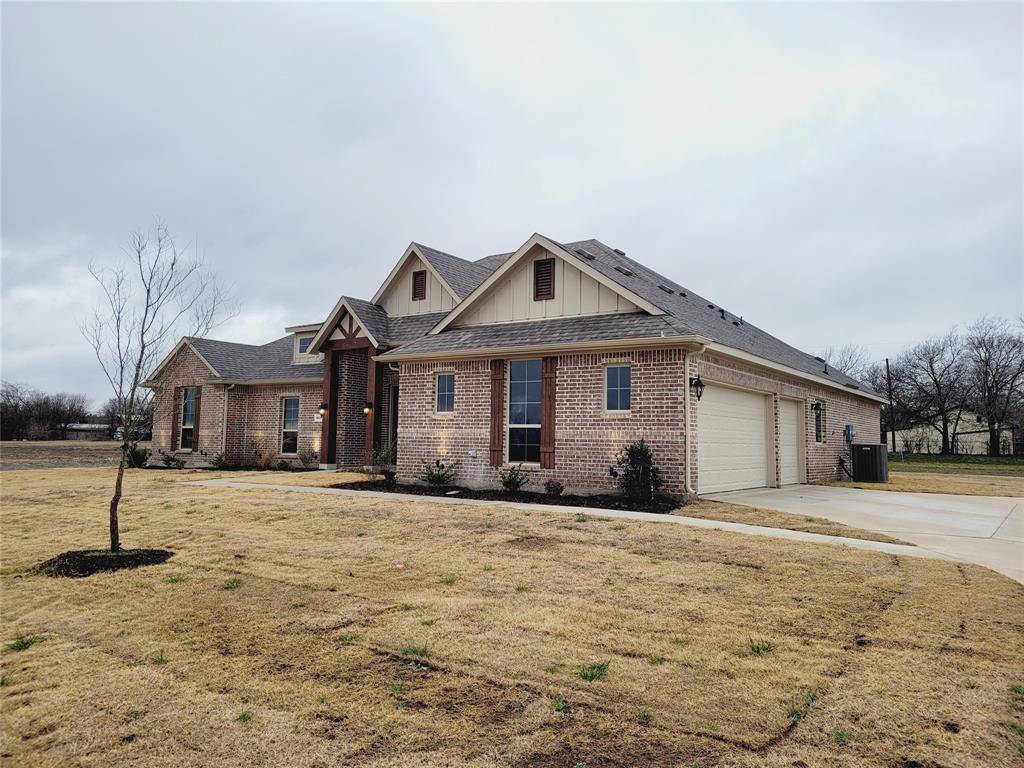 Red Oak, TX 75154,583 Crystal Lake Lane