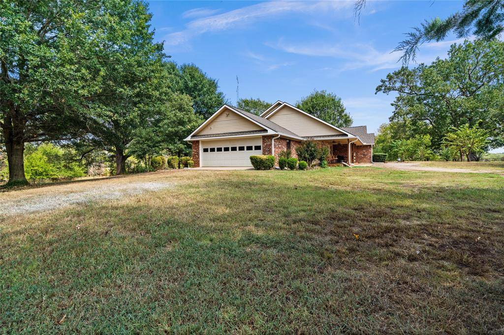 Winnsboro, TX 75494,727 County Road 4255