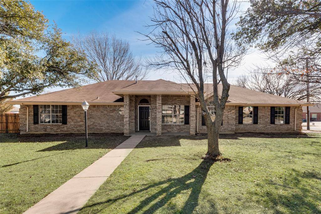 Burleson, TX 76028,700 Stonebrooke Drive