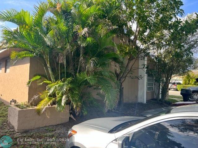 Fort Lauderdale, FL 33315,524 SW 14th Ct