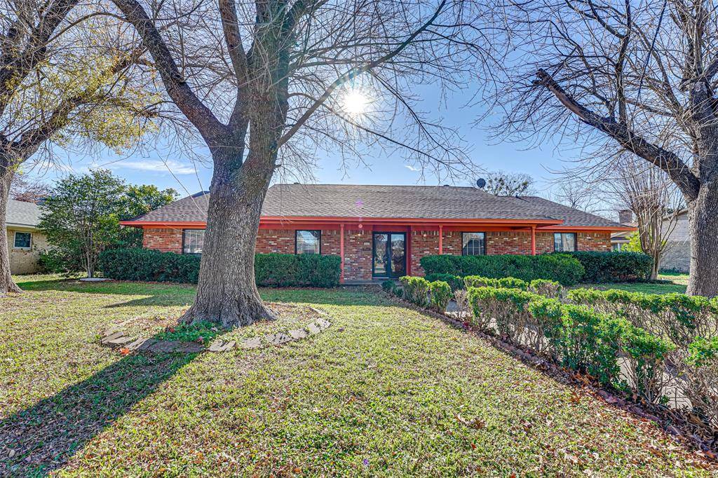 Waxahachie, TX 75165,111 Auburn Drive