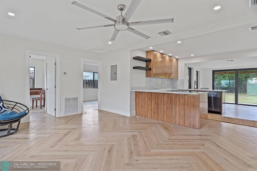 Fort Lauderdale, FL 33304,600 NE 14th Pl