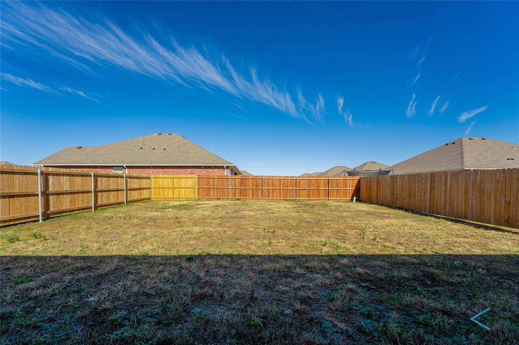 Mabank, TX 75147,18251 Co Road 4001