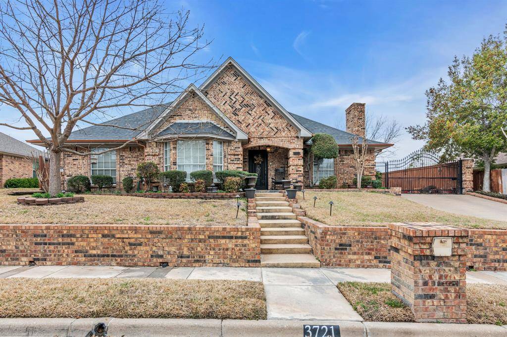 Bedford, TX 76021,3721 Oak Cove Lane