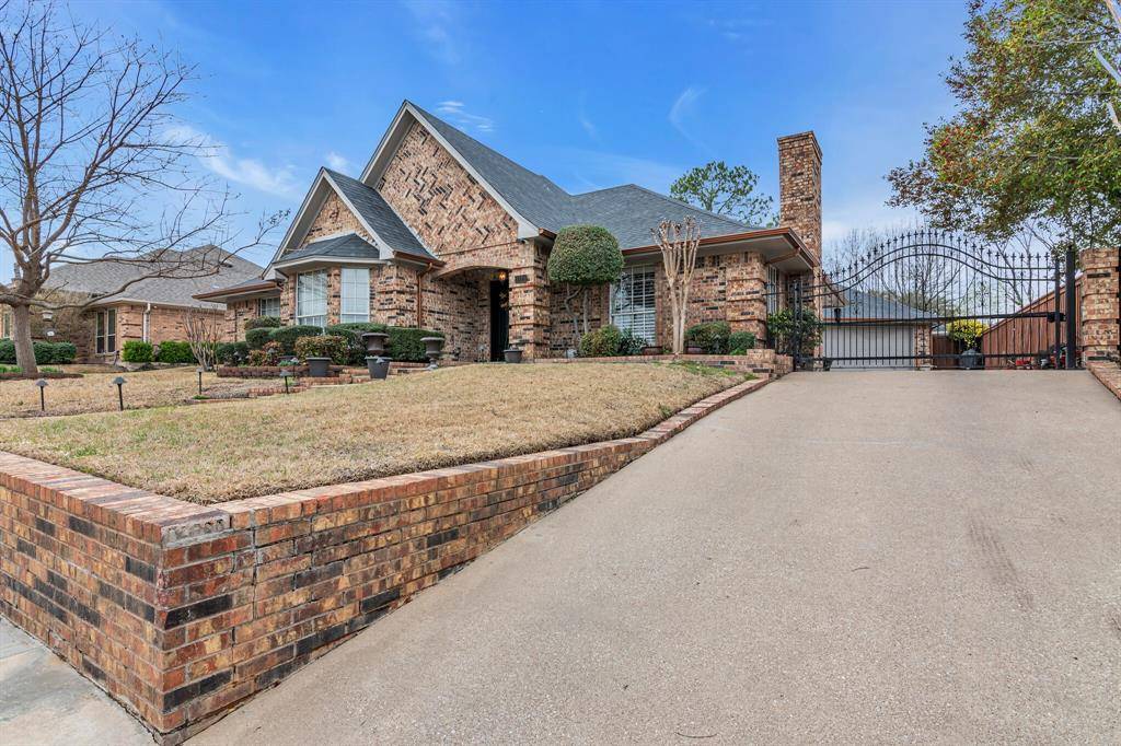 Bedford, TX 76021,3721 Oak Cove Lane