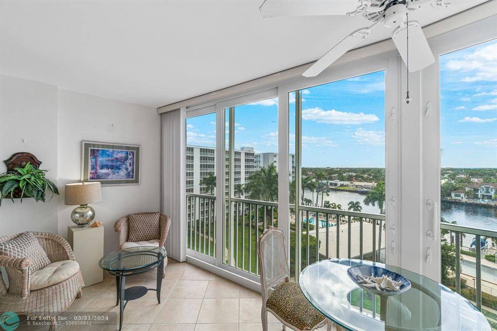 Highland Beach, FL 33487,3224 S Ocean Blvd  #810-B