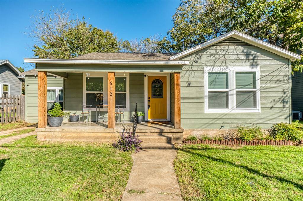 Weatherford, TX 76086,612 W Spring Street