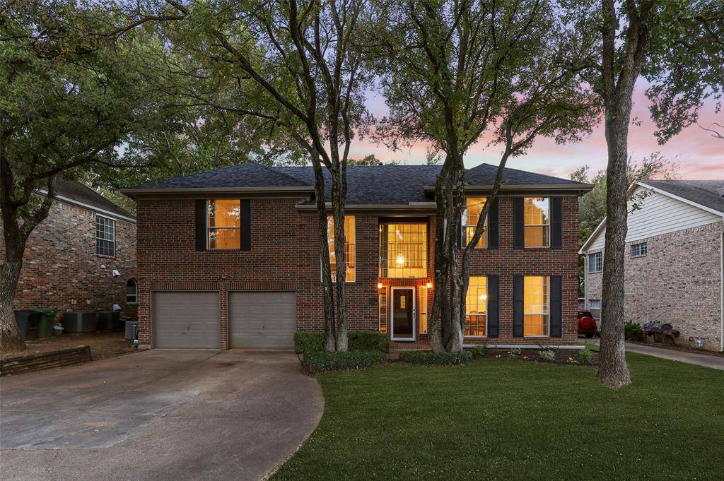 Grapevine, TX 76051,1817 Branch Hollow Lane