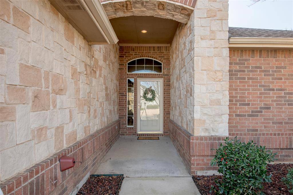 Denton, TX 76207,9517 Orangewood Trail