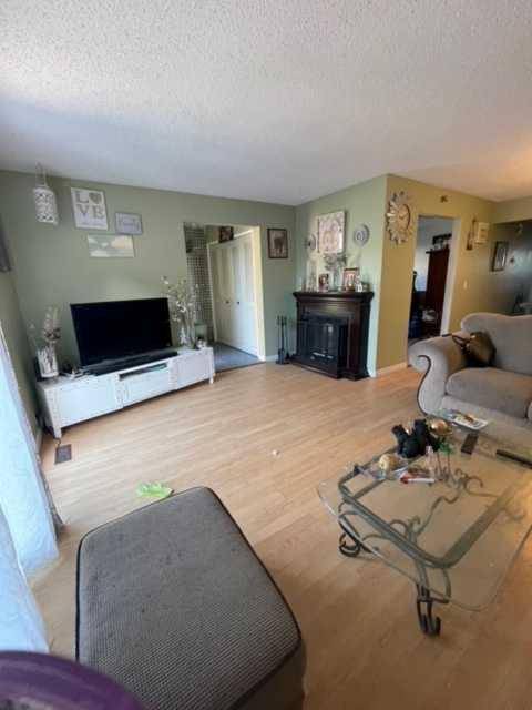 Calgary, AB T2A 6N9,98 Abadan CRES NE