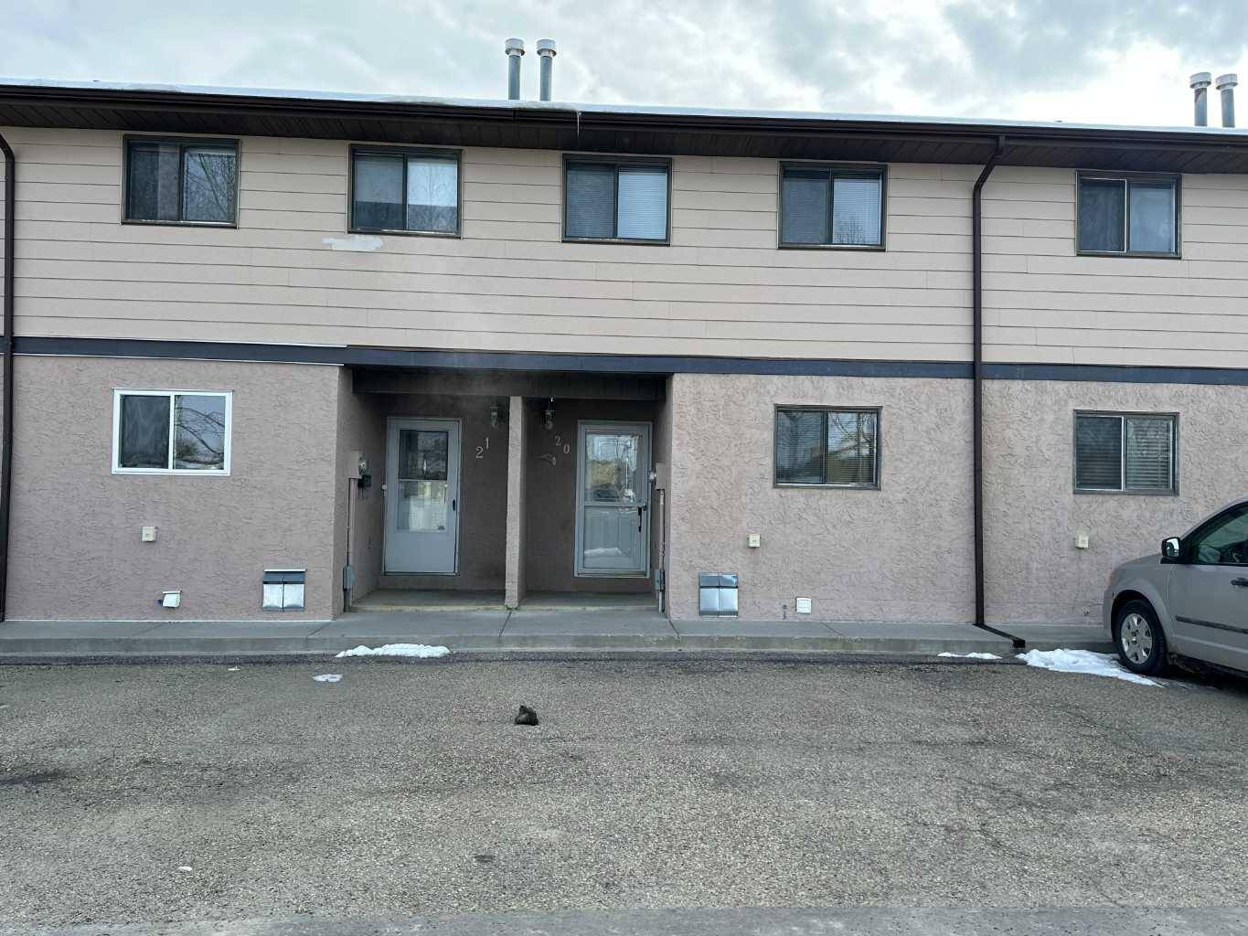 Didsbury, AB T0M 0W0,1706 22 AVE #20