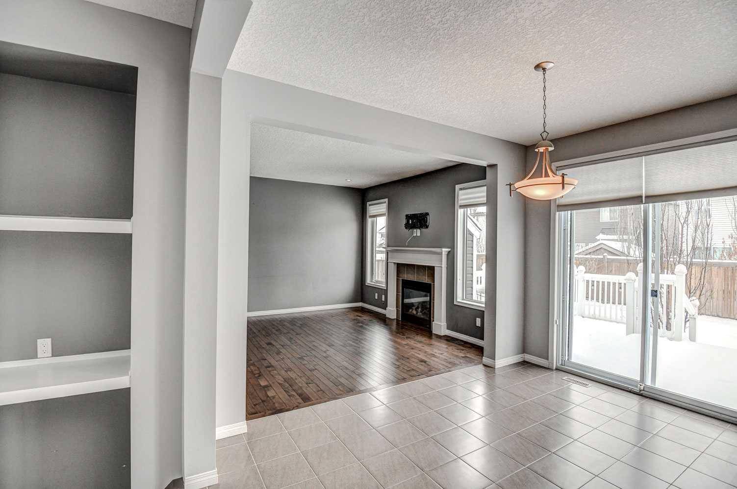 Airdrie, AB T4B 3Z8,193 Windford Rise SW