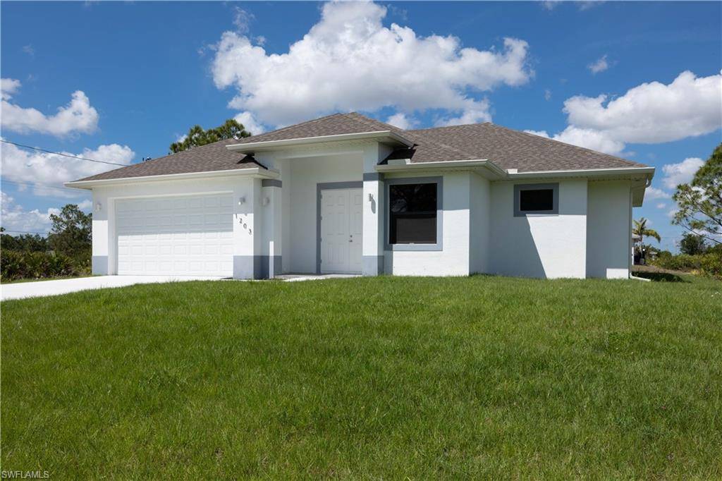2014 Crawford AVE N, Lehigh Acres, FL 33971