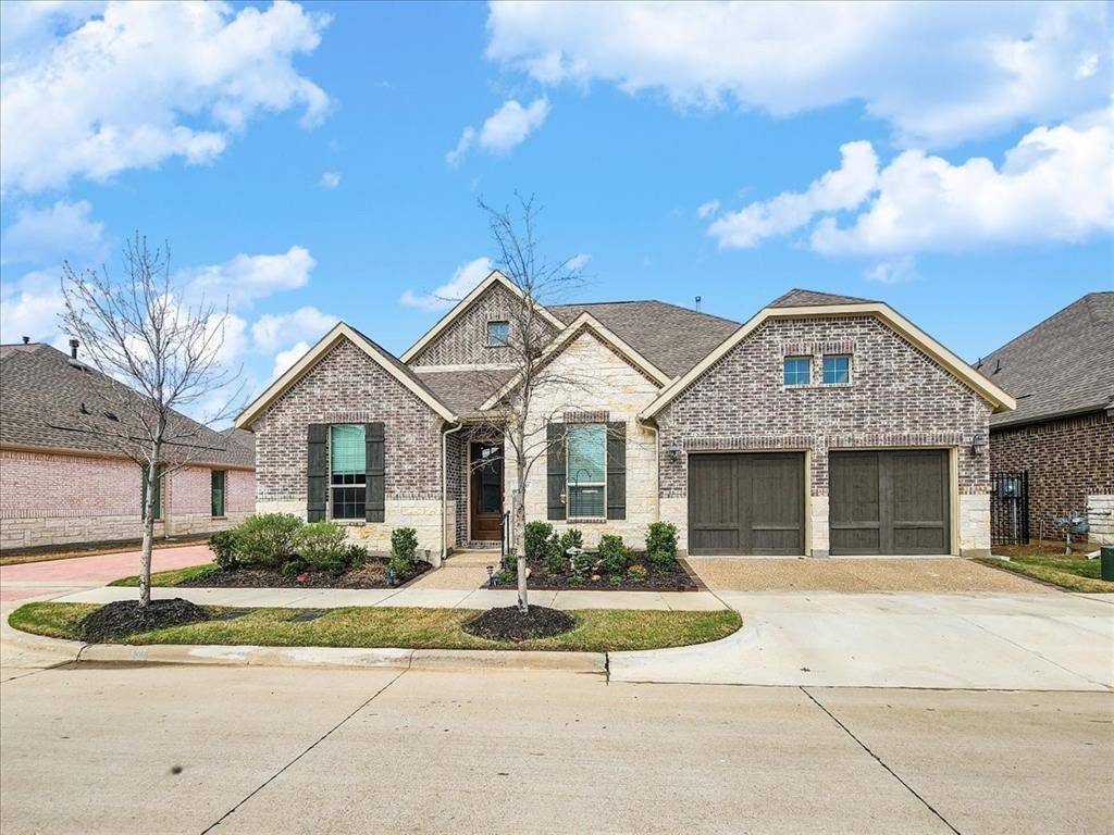 Arlington, TX 76005,1931 Spotted Fawn Drive