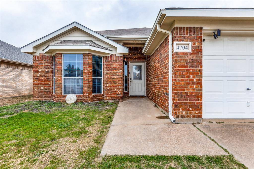 Granbury, TX 76049,4704 Topaz Lane