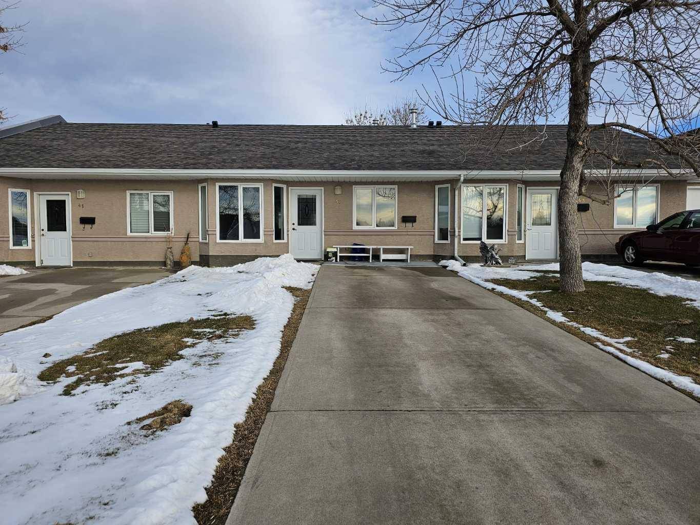 Coaldale, AB T1M 1R4,42 Providence Close