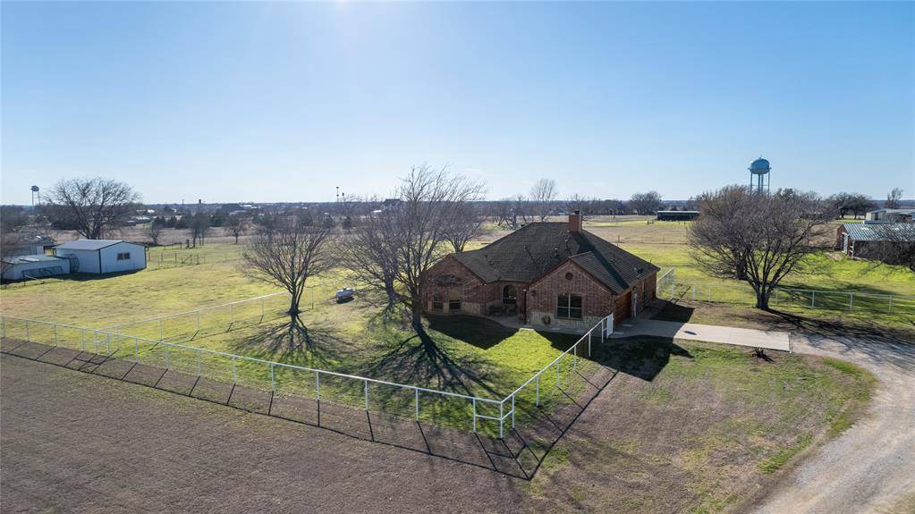 Krum, TX 76249,312 Southview Court