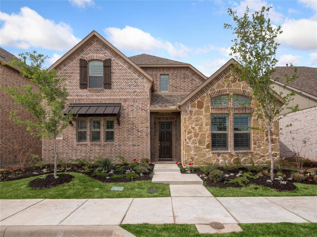 Farmers Branch, TX 75234,12767 Royal Oaks Lane