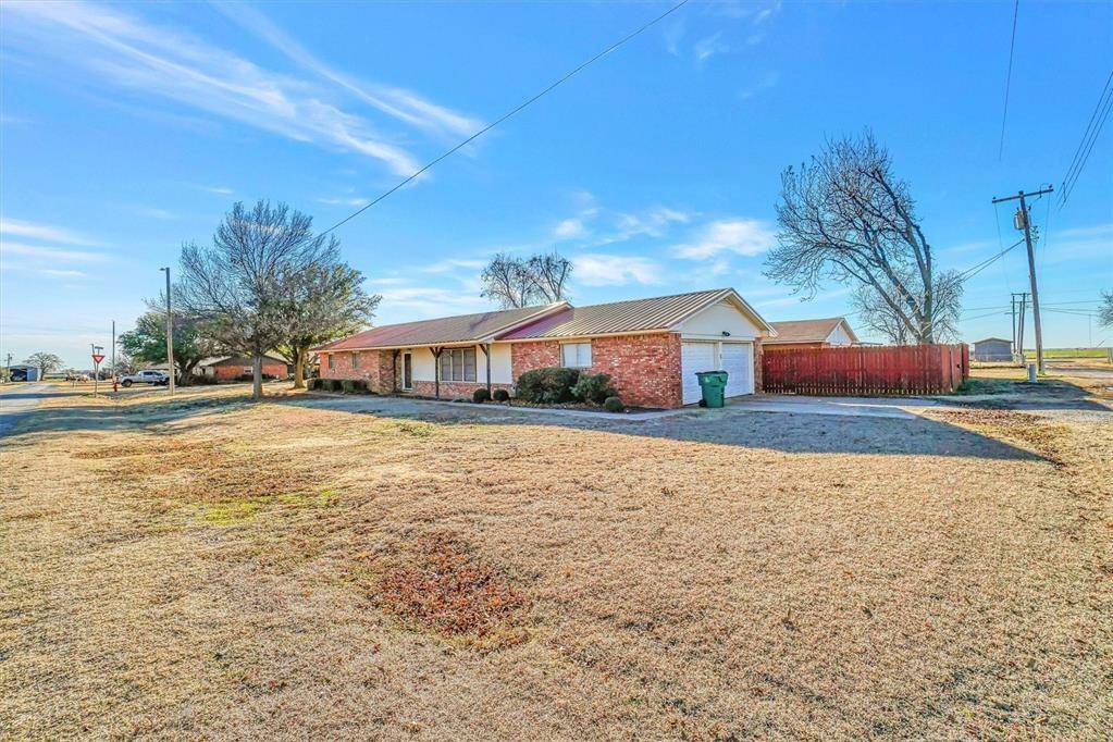 Grandfield, OK 73546,522 S Doneghy Avenue