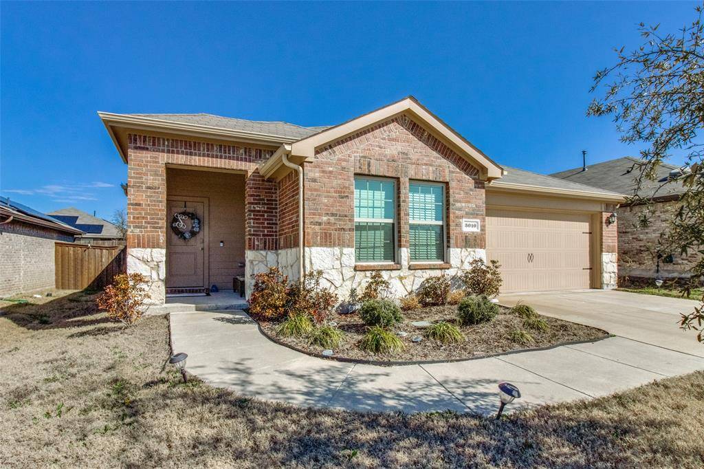 Forney, TX 75126,3010 Saddleback Way