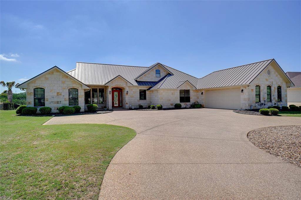 Granbury, TX 76049,1911 Green Wing Drive