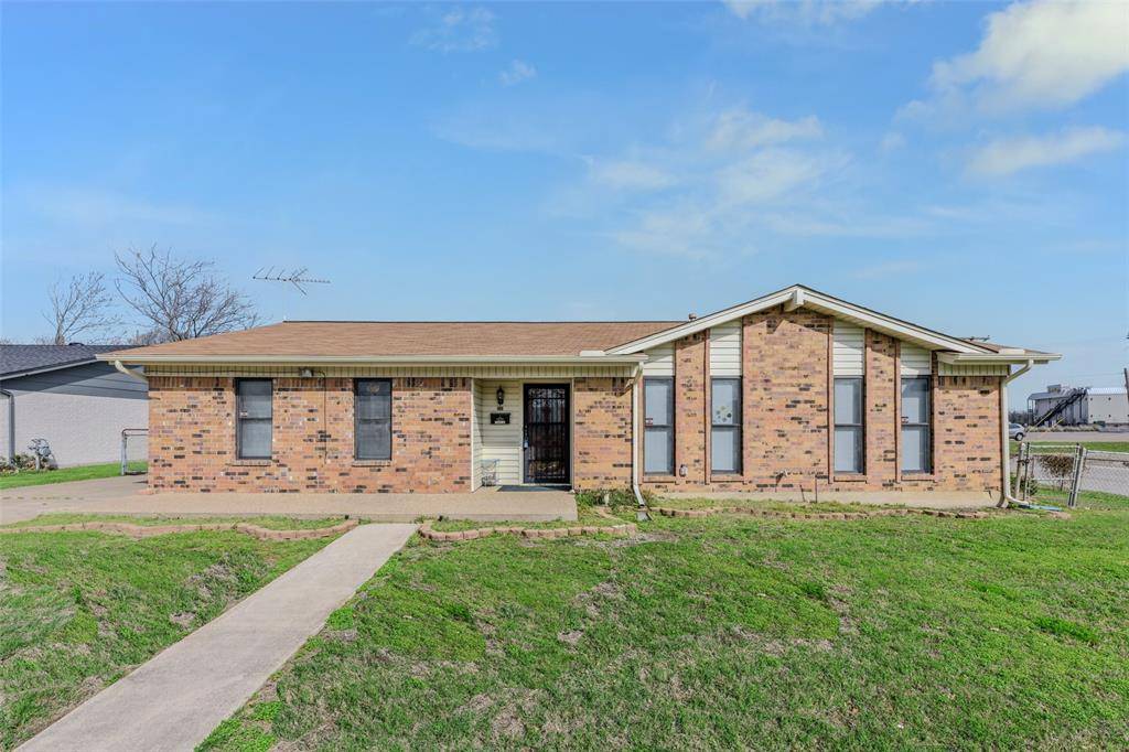 Crowley, TX 76036,233 E Eller Avenue