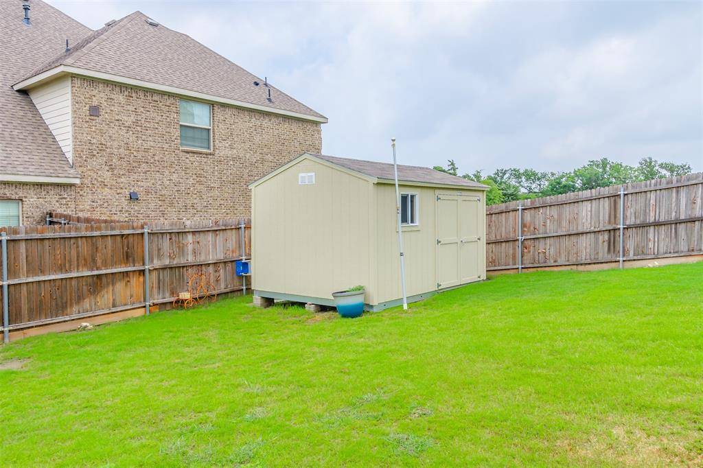 Midlothian, TX 76065,1621 CHUCKWAGON Drive