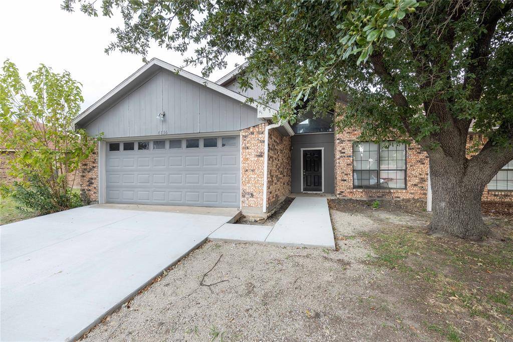 Rowlett, TX 75089,6716 Rosebud Drive