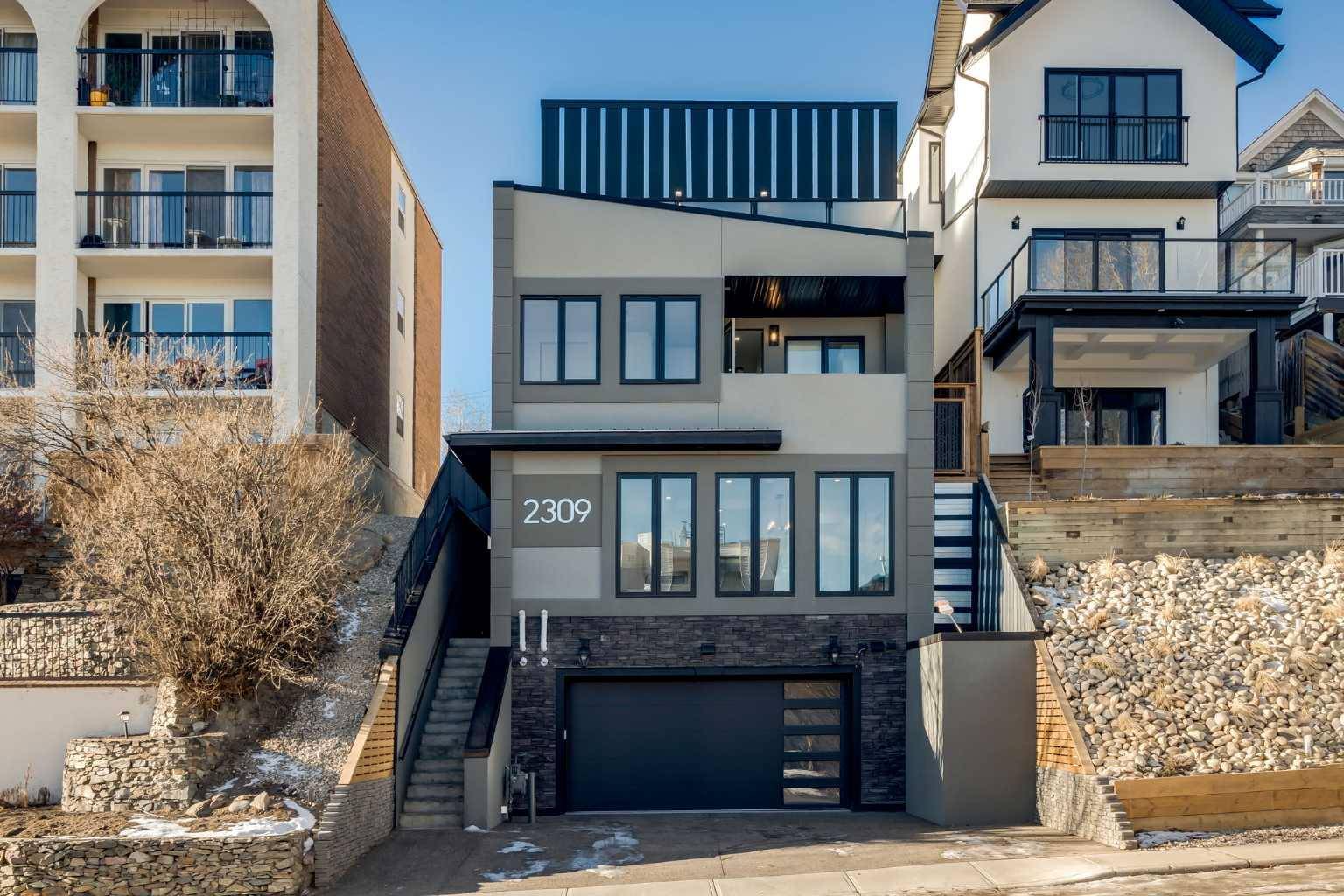 Calgary, AB T2T 4K3,2309 16A ST SW