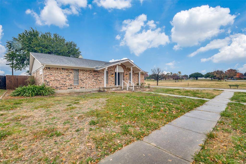 Mesquite, TX 75150,2501 Belhaven Drive