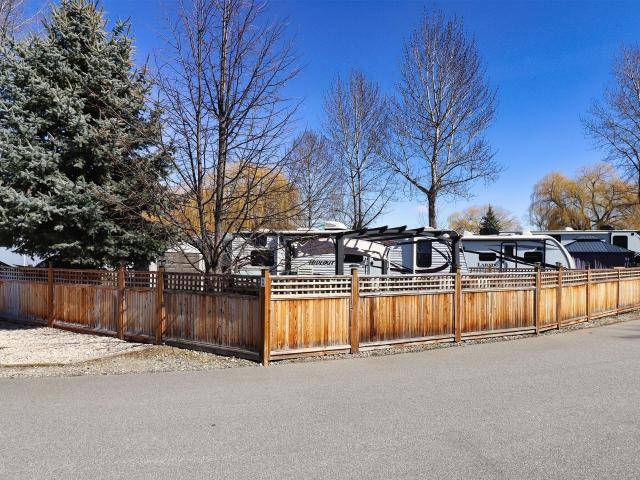 69 COTTONWOOD DRIVE, North Shuswap, BC V0E 1M4