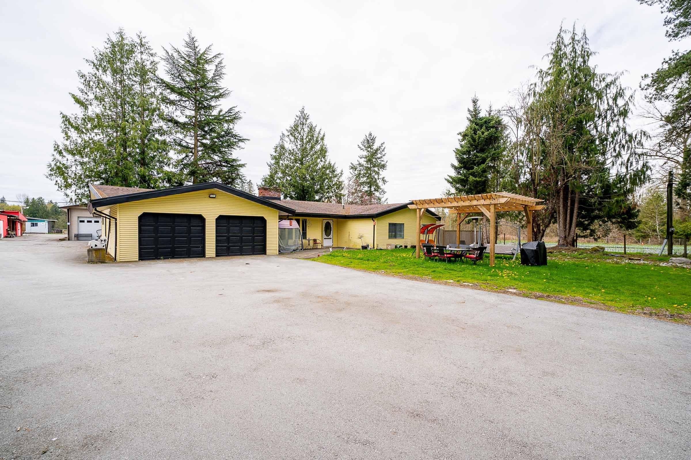 Langley, BC V2Z 1N7,21896 40 AVENUE