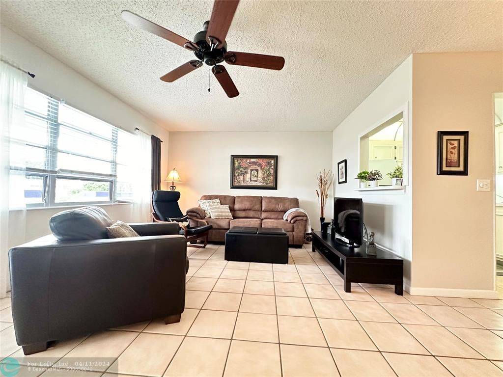 Deerfield Beach, FL 33442,76 Oakridge G  #76