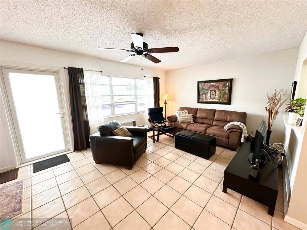 Deerfield Beach, FL 33442,76 Oakridge G  #76