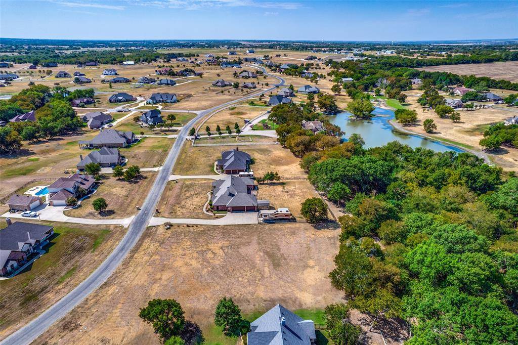 Gunter, TX 75058,lot 33 Hidden Lakes Boulevard