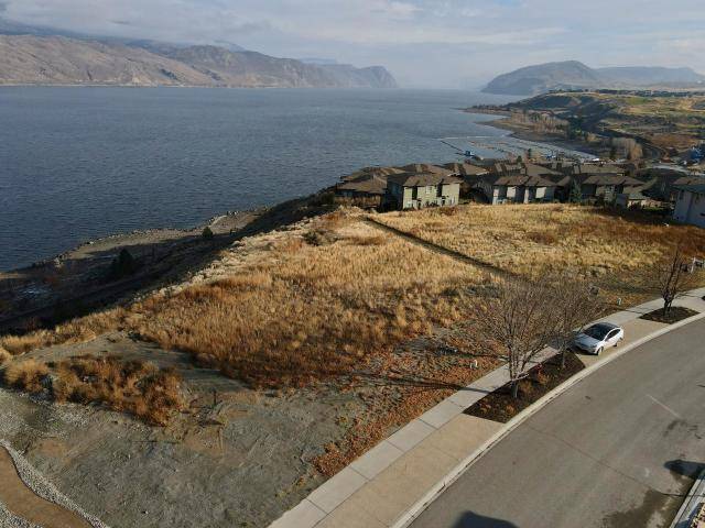 201 HOLLOWAY DRIVE, Kamloops, BC